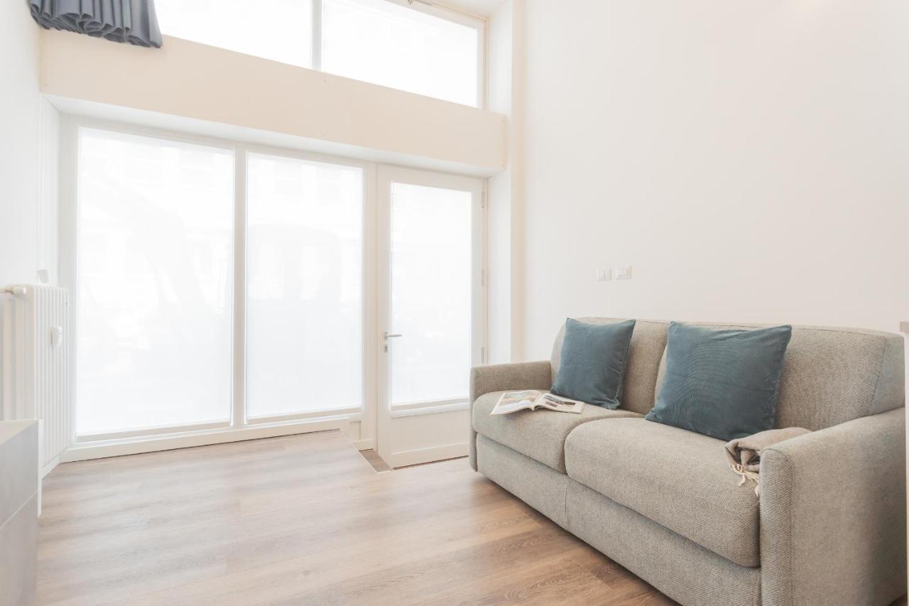 A Step From The Dome Apartment By Rent All Como Bagian luar foto