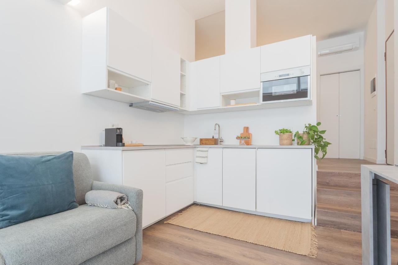 A Step From The Dome Apartment By Rent All Como Bagian luar foto