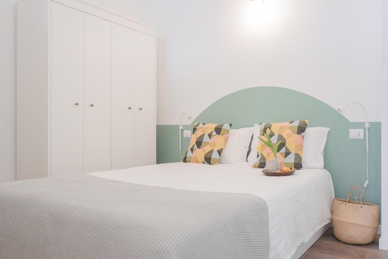 A Step From The Dome Apartment By Rent All Como Bagian luar foto